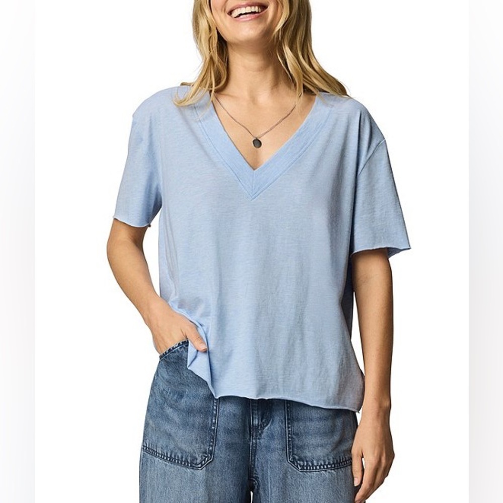 Splendid Kacey V-Neck Tee in Sea Breeze BNWT